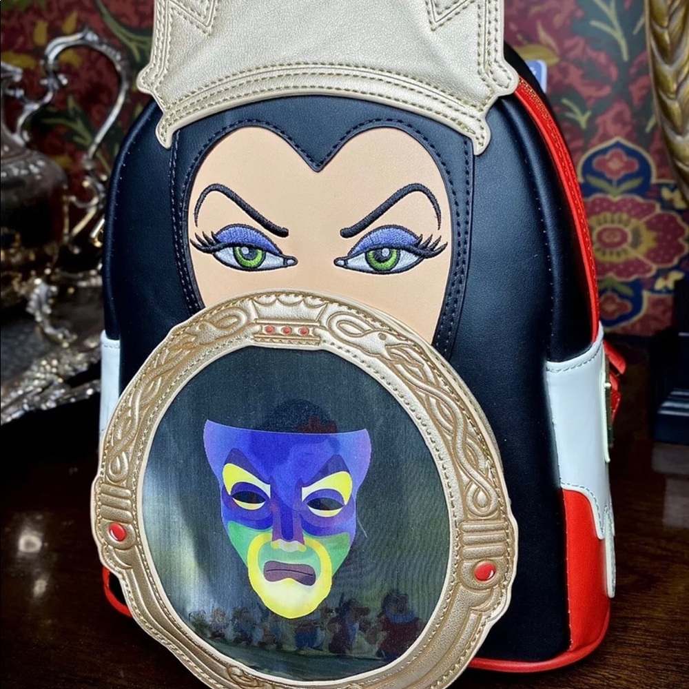 Loungefly Funkon SnowWhite Evil Queen MiniBackpack